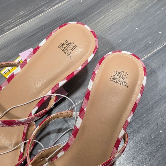 Wild Fable Lysandra Kitten Heels Sandals Red White Gingham Eyelet Pointed Toe - Picture 12 of 14